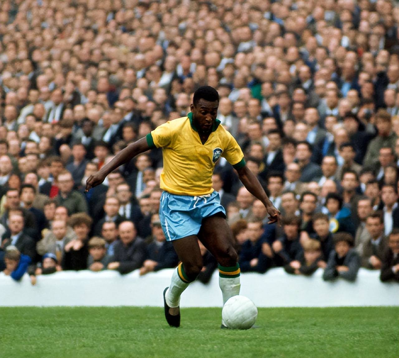 正直播CBA 广东VS浙江 上海VS广厦