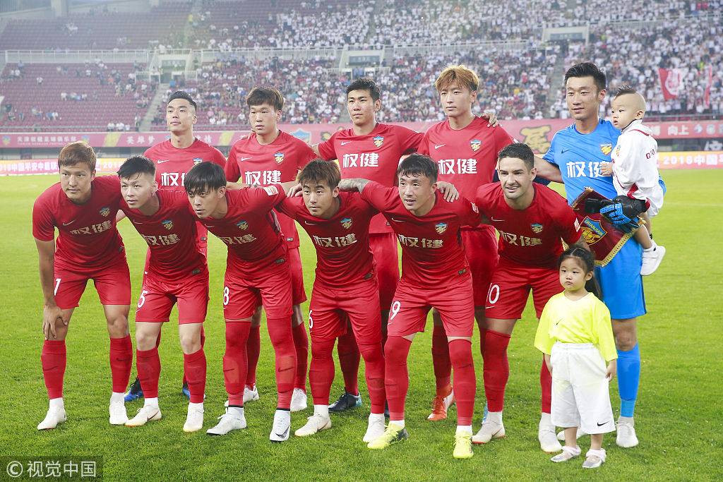 主打公平竞技的《天启行动》，打响了英雄射击手游的第一枪