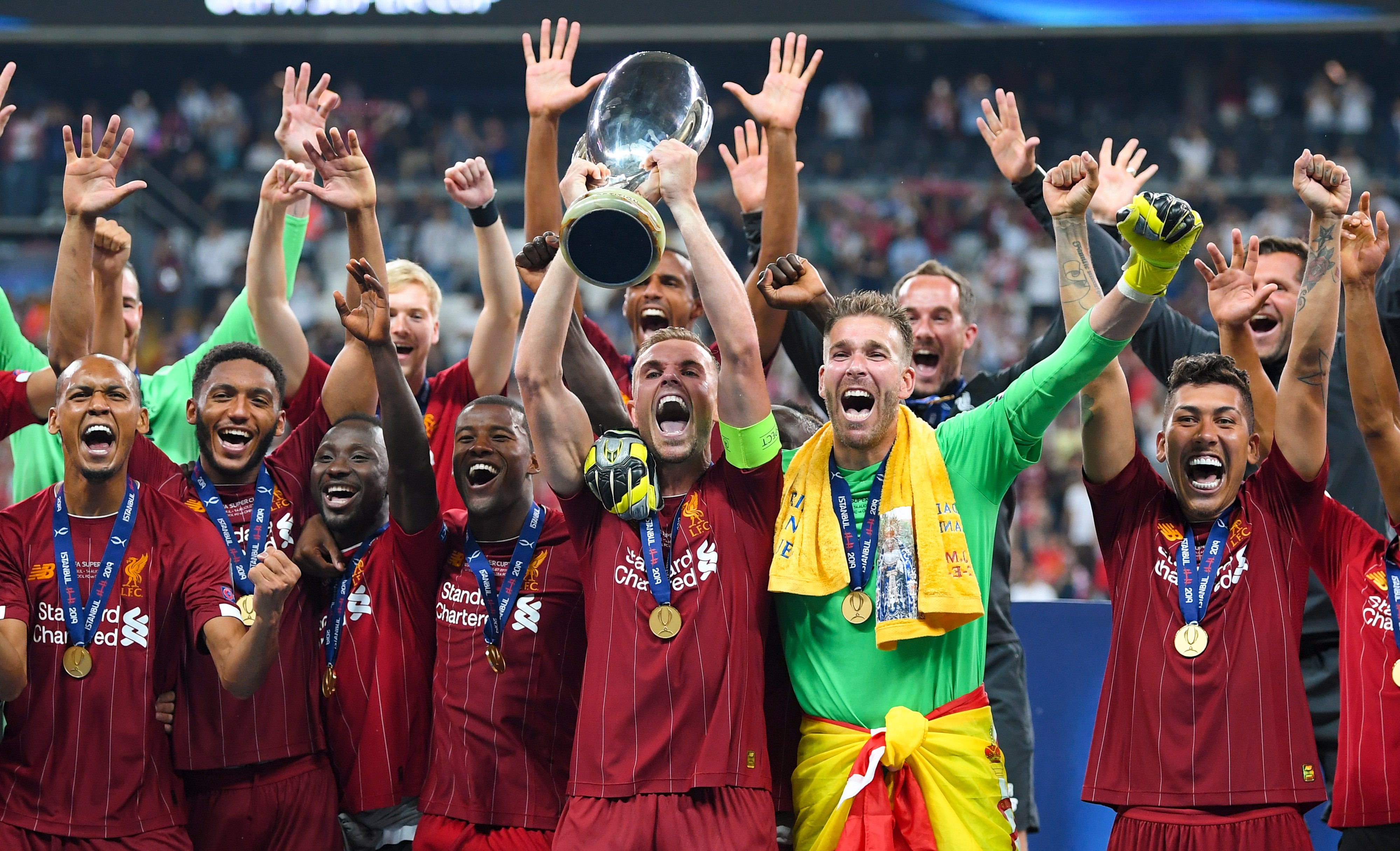 CBA第15轮最佳阵容公布，赵继伟、洛夫顿领衔